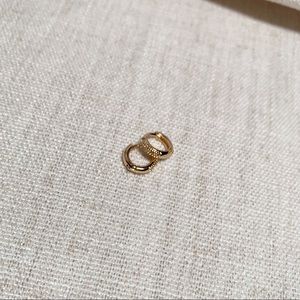 pier huggies - gold filled